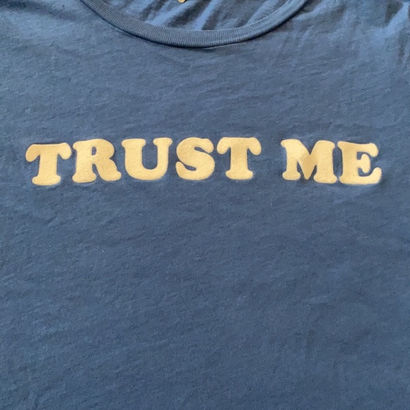 urban outfitters graphic “trust me” tee - Picture 2 of 3